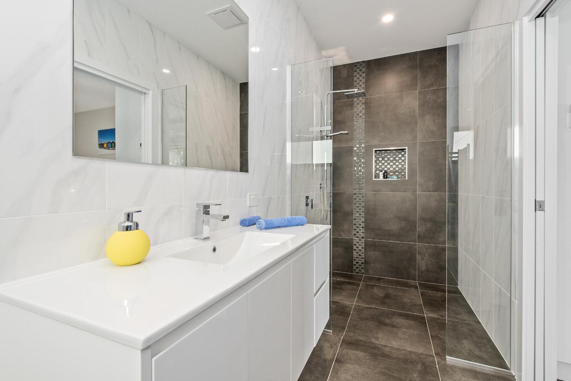 The Wellington Bed And Breakfast Longford ภายนอก รูปภาพ